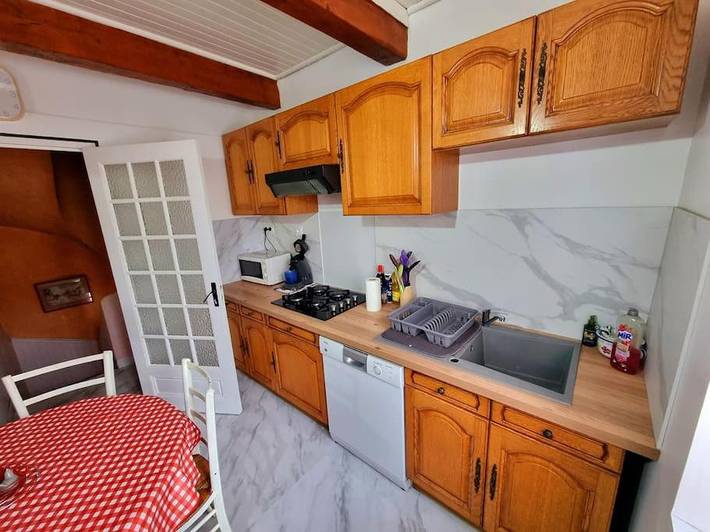 Location de vacances pour 12 personnes, avec vue et terrasse, animaux acceptés à Durban-Corbières - 4