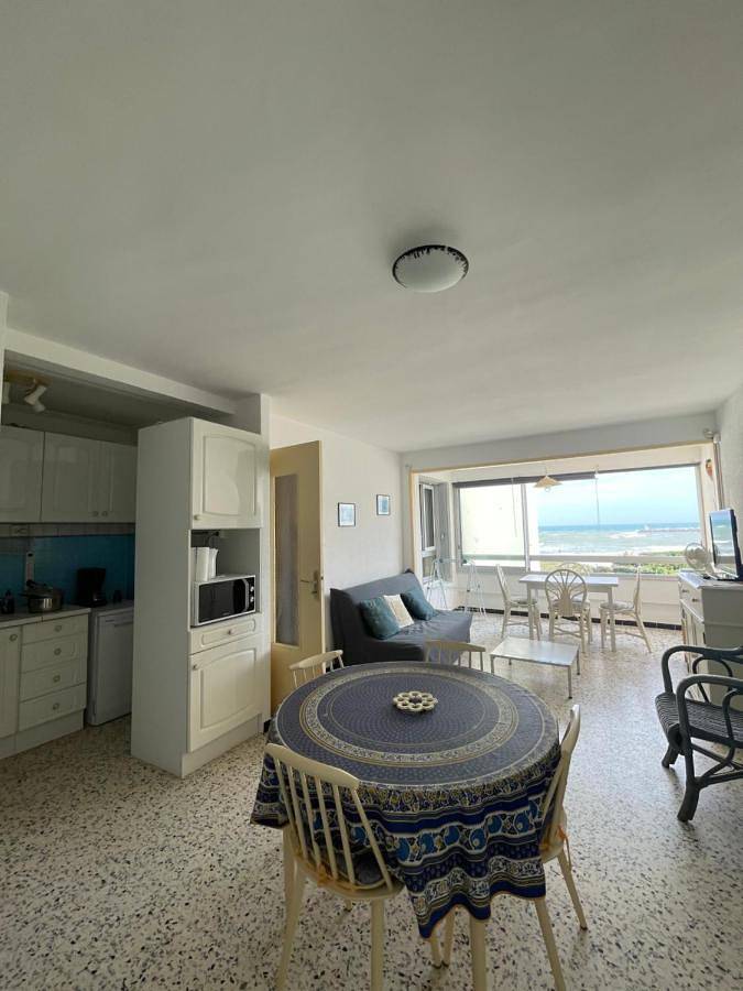 Gîte pour 6 personnes, avec jardin et vue dans Port Saint Ange - 2