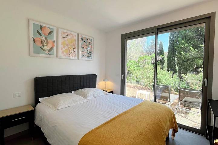 Gîte pour 6 personnes, avec jardin, animaux acceptés dans Plage de la Baumette - 2