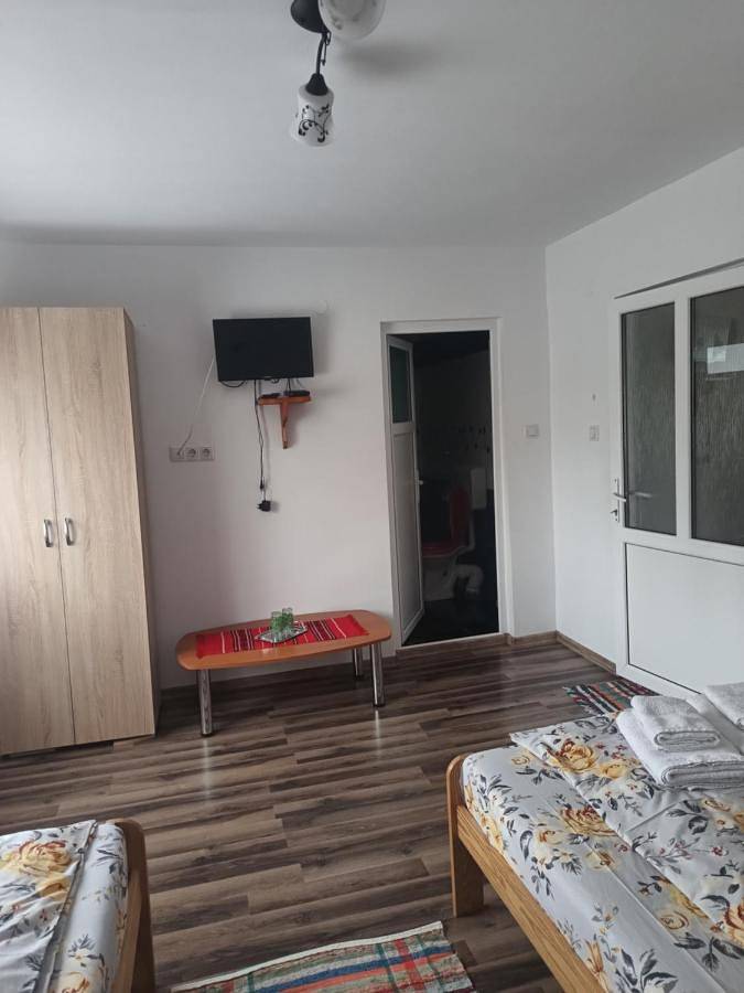 Gîte pour 4 personnes, avec vue ainsi que terrasse et jardin à Alba (Romania) - 4