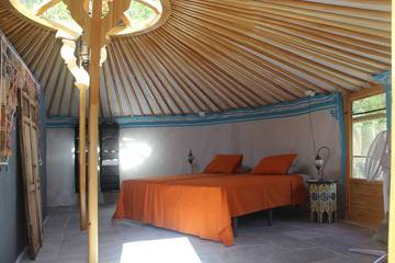 Glamping for 2 People in Almedinilla, Córdoba Province, Photo 1