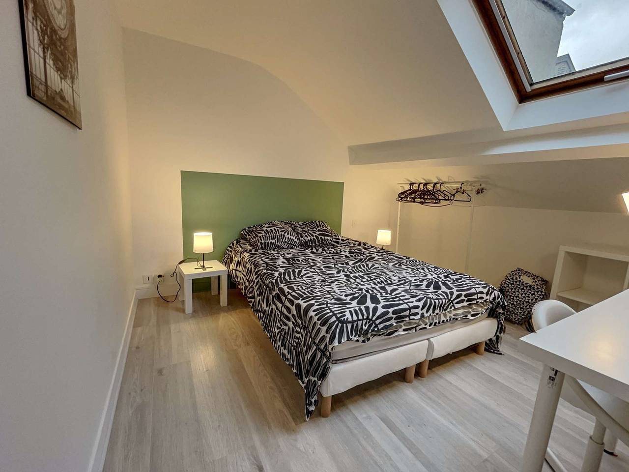 Ganze Wohnung, Außergewöhnliches Apartment im Herzen der Stadt in Reims, Marne