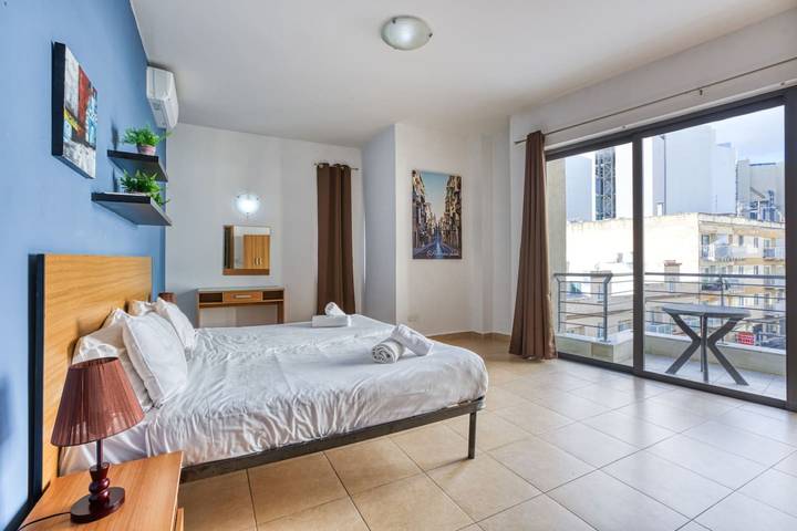 Gîte pour 6 personnes, avec balcon à San Giljan - 3