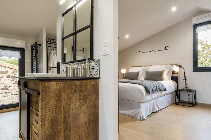 Gîte pour 2 personnes, avec piscine et jardin à Château-Thébaud - 2