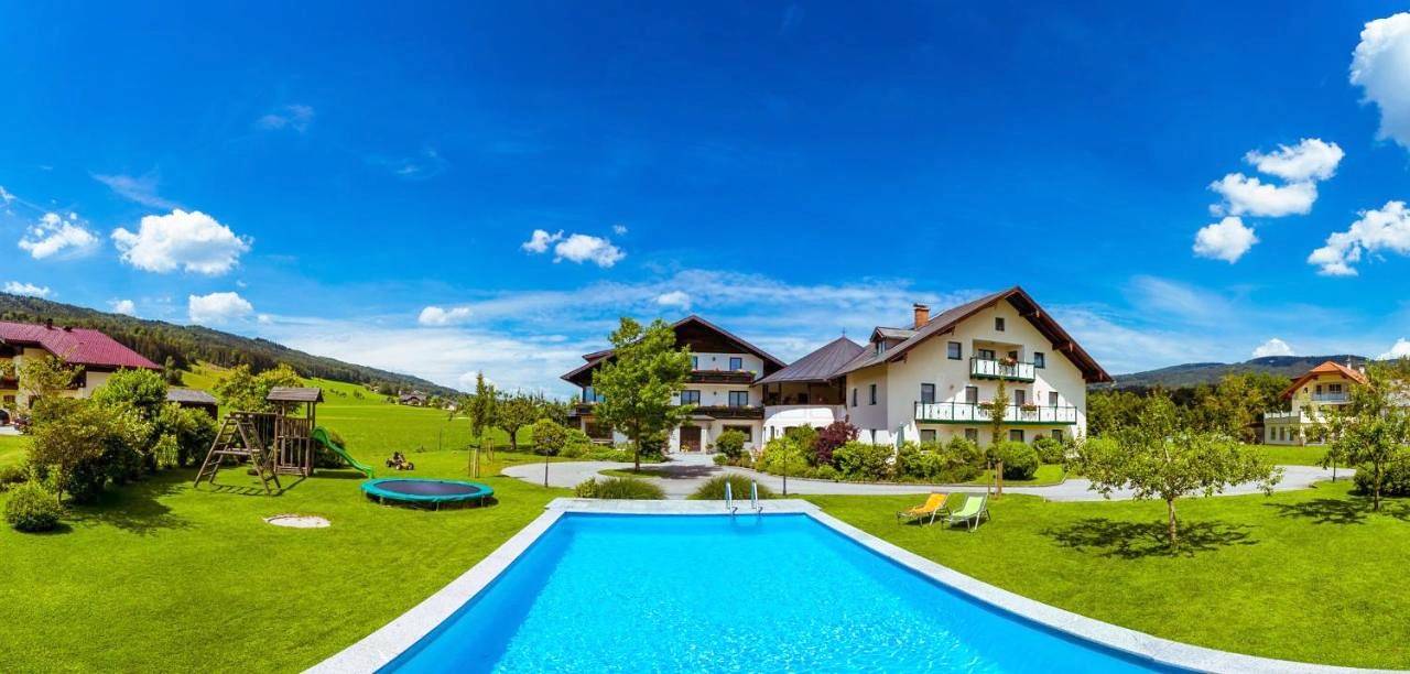 Double Room in Sankt Lorenz, Mondsee & Irrsee