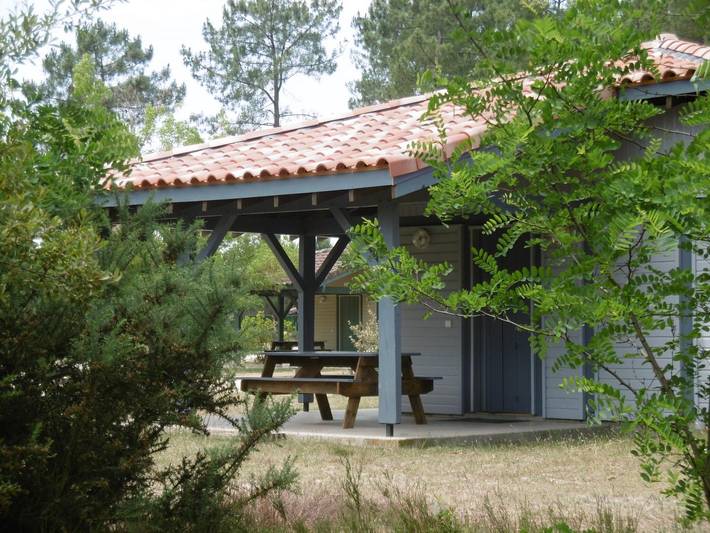 Chalet pour 4 personnes, avec terrasse dans les Landes - 2