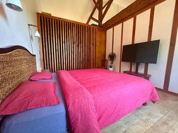 Gîte pour 7 personnes, avec vue et balcon dans Theatre Du Balcon