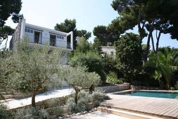 Villa pour 8 personnes, avec jardin dans Cap d’Antibes