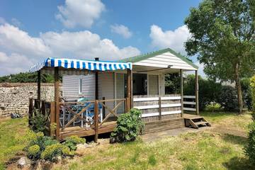 Mobil home pour 4 personnes, avec jardin, animaux acceptés à Cabariot