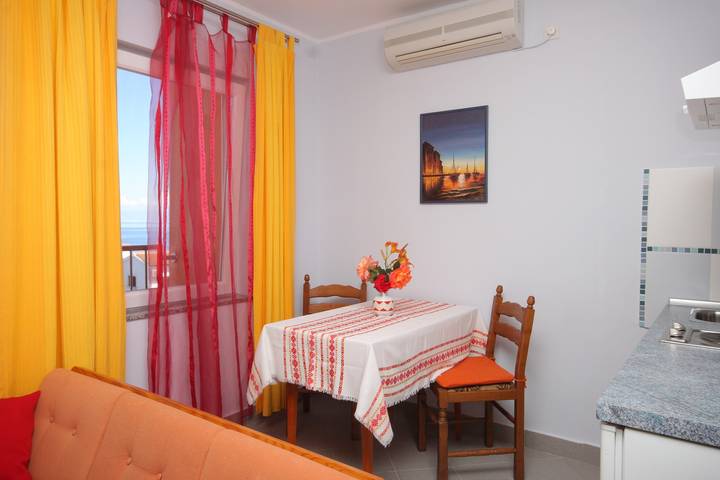 Smještaj za odmor za 2 osoba, s Balkon/terasa u Lošinj