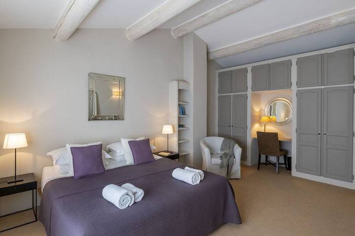 Location de vacances pour 8 personnes, avec Terrasse et Jardin à Joucas - 4