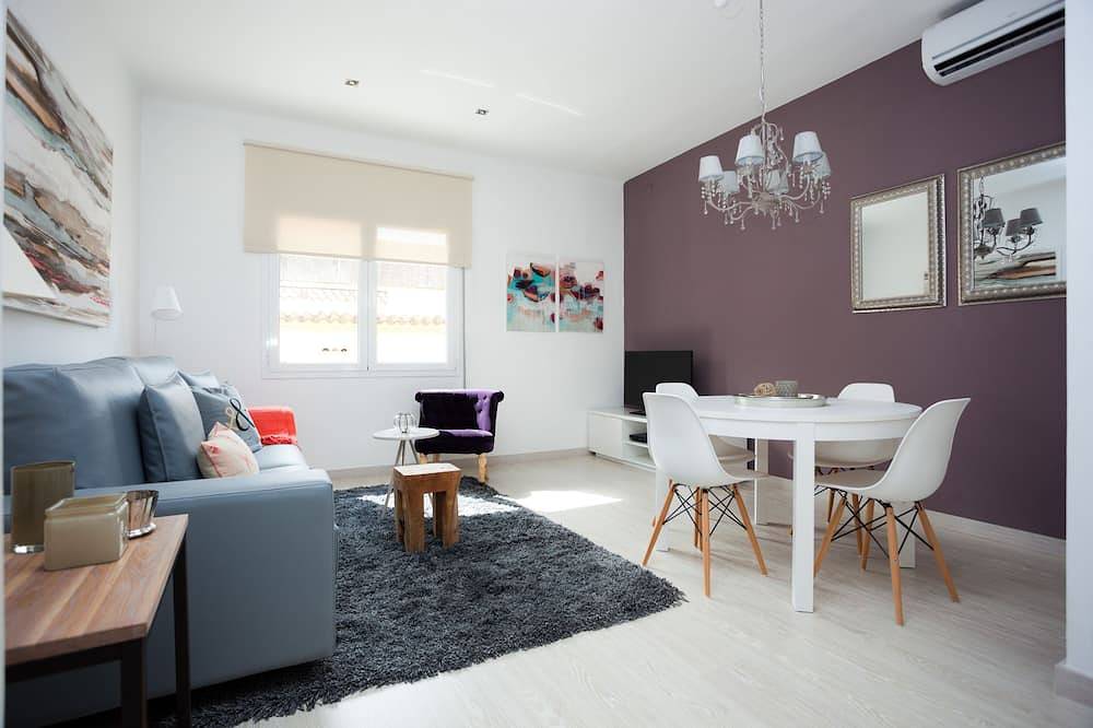 Ganze Wohnung, Charme & Ruhige Wohnung Mit Balkon Und Parkplatz Neben Park Güell in Barcelona, Barcelonès