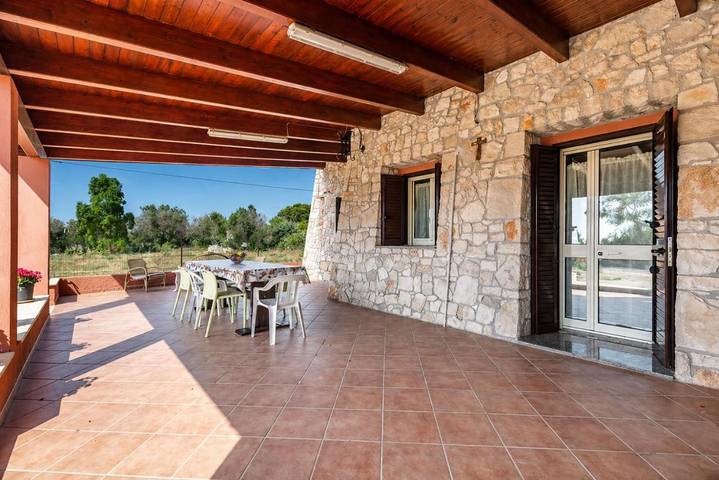 Casa vacanza per 6 persone, con giardino e balcone - 1