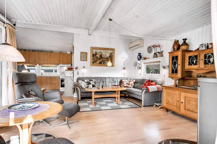 Ferienhaus für 6 Personen, mit Terrasse und Sauna sowie Whirlpool in Øster Hurup - 2