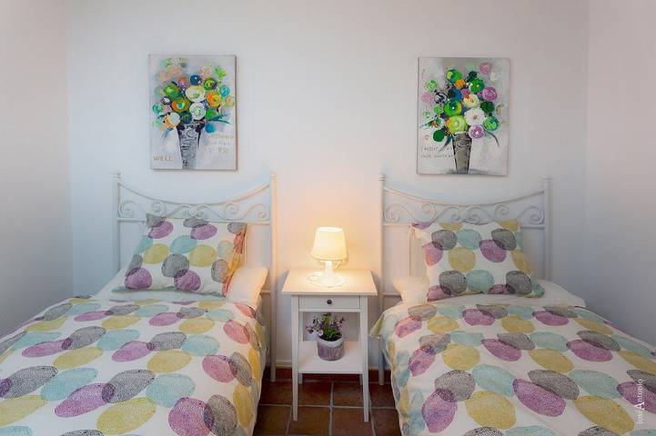 Apartamento entero, Amplio Y Cómodo Apartamento A 7 Km De El Caminito Del Rey Y Wifi Gratis in Ardales, Provincia de Málaga