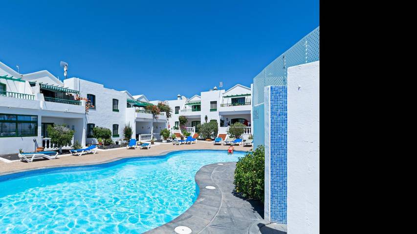 Apartment for 5 people, with pool in Puerto del Carmen Old Town