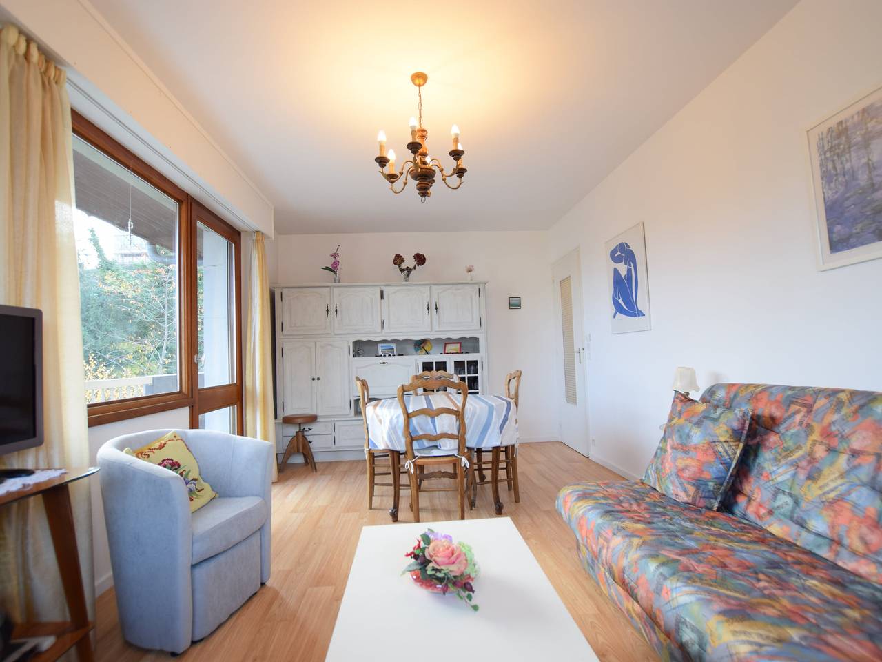 Ganze Wohnung, Charmante Wohnung am See mit Wlan und Parkplatz in Évian-les-Bains in Évian-les-Bains, Thonon-les-Bains und Umgebung