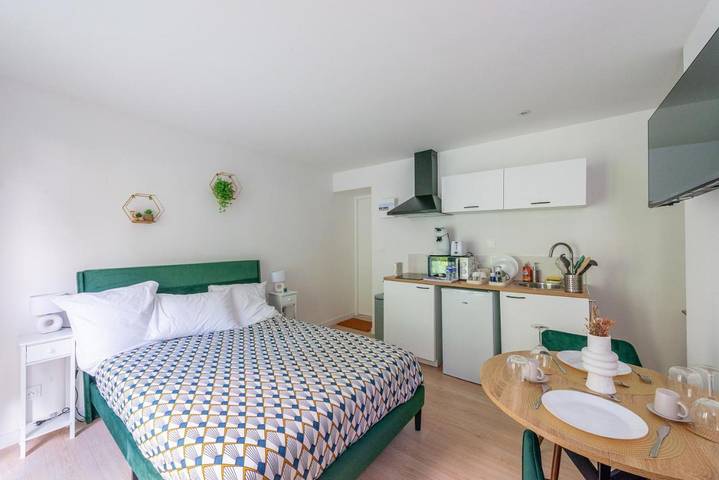 Gîte pour 2 personnes, avec vue dans Anzin - 2