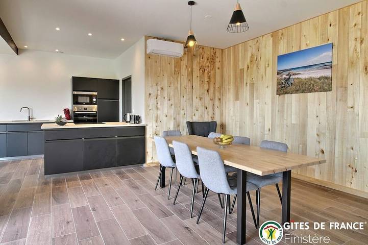 Villa pour 8 personnes, avec jacuzzi, animaux acceptés à Santec