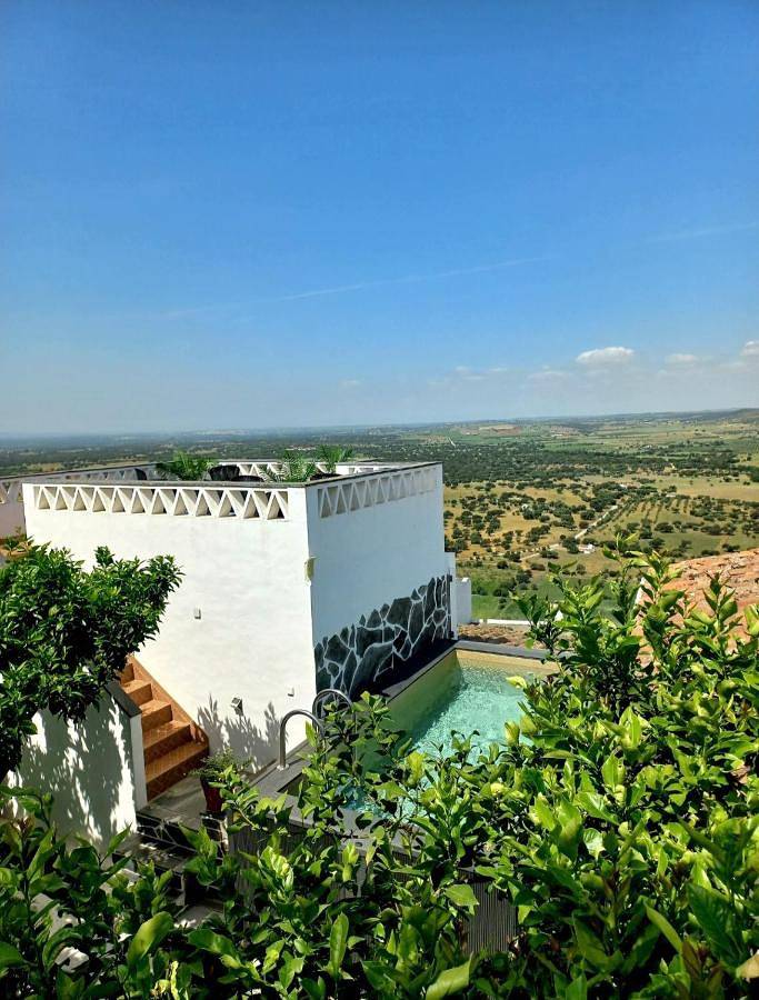 Bed and breakfast para 4 pessoas, com Terraço e Jardim e ainda Piscina and Vista em Monsaraz