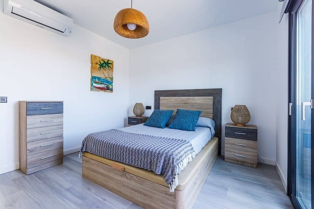Ocean House Torre del Mar in Torre del Mar, Vélez-Málaga