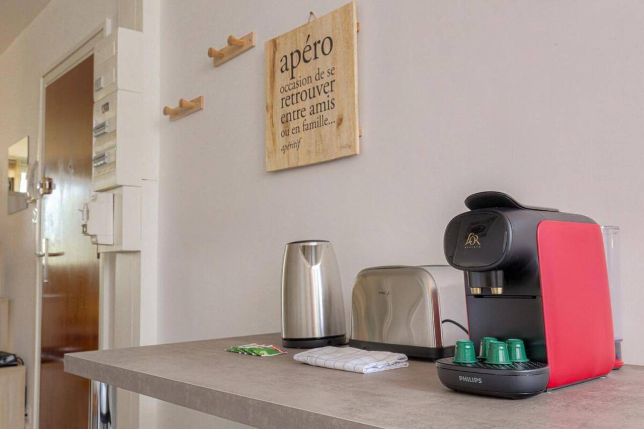Appartement entier, Élégant et Spacieux idéal déplacement Pro in Sainte-Foy-lès-Lyon, Lyon et ses environs