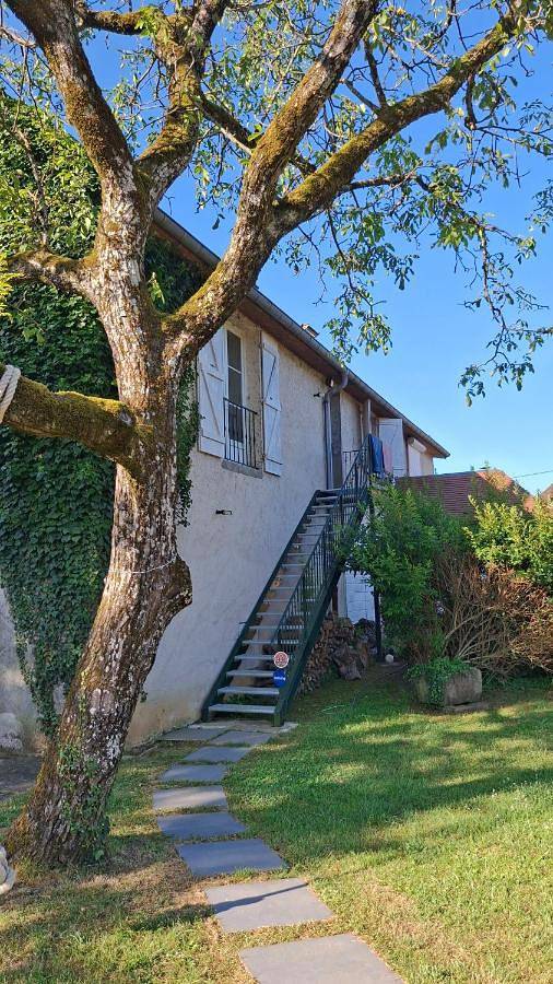 Gîte pour 5 personnes, avec jardin et vue à Étoile (homonymie) - 3