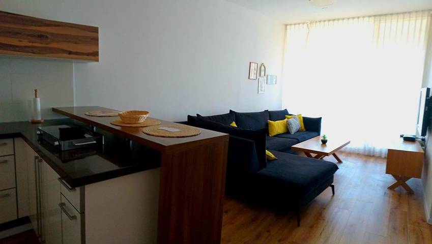 Gîte pour 5 personnes, avec balcon et sauna ainsi que vue et piscine dans Cesaree - 2