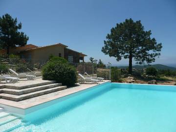 Gîte für 4 Personen, mit Pool und Terrasse, mit Haustier auf Korsika