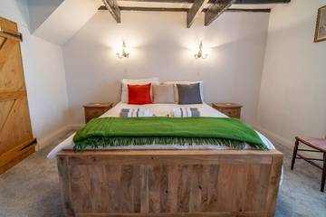 Glamping for 6 People in Nuthall, Nottinghamshire, Photo 2