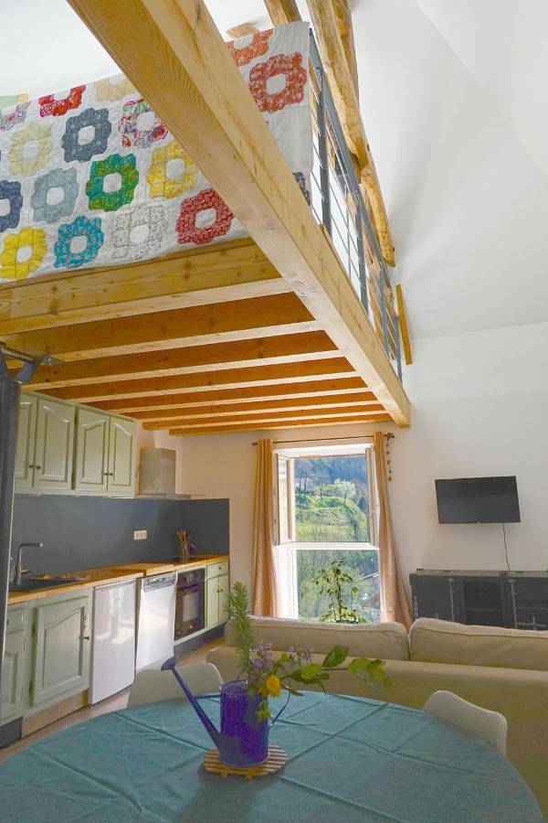 Gîte pour 2 personnes, avec balcon, animaux acceptés à Saint-Jean-de-Chevelu