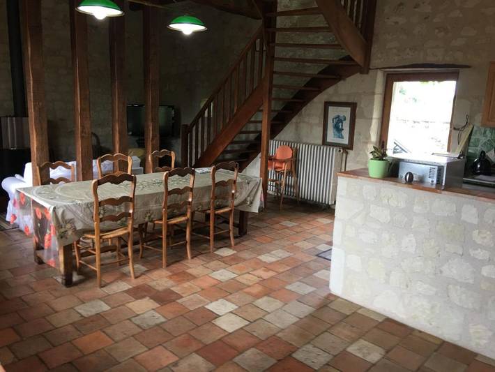 Location de vacances pour 6 personnes, avec jardin à Beaumont-en-Véron - 2