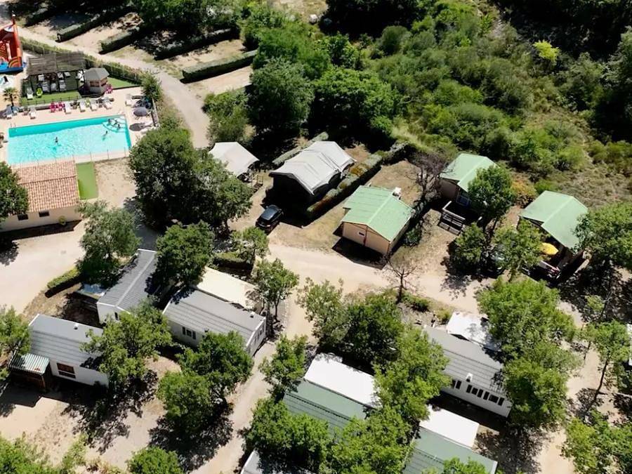 Flower Camping l'Epi Bleu - Mobilhome 4 personas - Confort + 26m² (2 habitaciones) + 10m² terraza cubierta in Banon, Forcalquier region