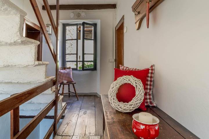 Ferienwohnung für 4 Personen, mit Balkon und Garten sowie Ausblick