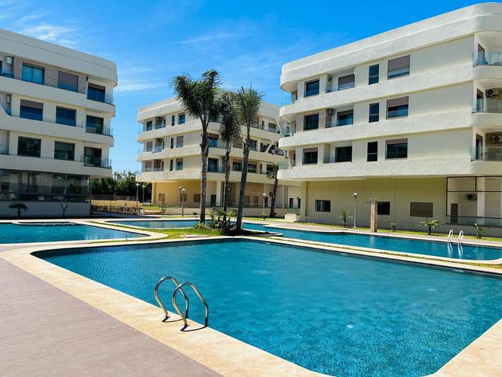 Apartamento de vacaciones para 5 personas, con piscina además de vistas y terraza - 1
