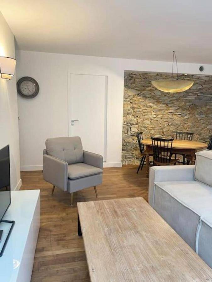 Appartement entier, Two-Bedroom Apartment in Plougastel-Daoulas, Région de Brest