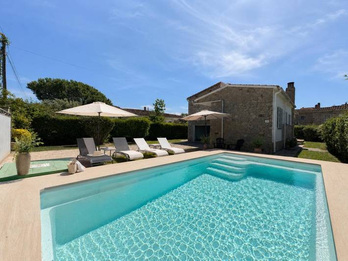 Casa rural para 6 personas, con Jardín en Alt Empordà - 2