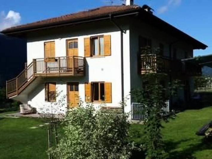 Gîte pour 6 personnes, avec jardin à Levico Terme