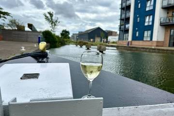 Hausboot für 4 Personen in Chelmsford, Östliches England, Bild 3