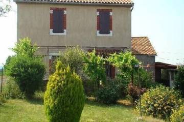 Maison de vacances pour 6 personnes, avec terrasse et jardin, animaux acceptés dans le Tarn