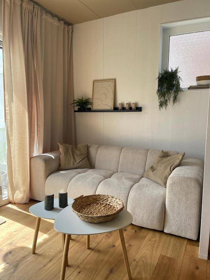 B&b voor 2 personen, with Terras and Tuin as well as Uitzicht in Den Helder