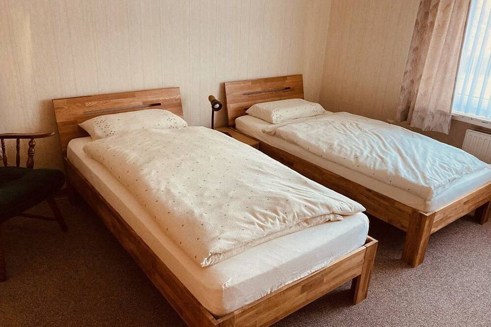 Ganze Wohnung, Ferienwohnung Berta 25508 - Ferienwohnung Berta, 25508 in Weener, Nordseeküste