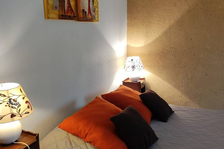 Location de vacances pour 4 personnes, avec jardin à Lamonzie-Saint-Martin - 2