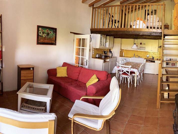 Location de vacances pour 5 personnes, avec jardin ainsi que piscine et terrasse, animaux acceptés à La Bégude-de-Mazenc - 4