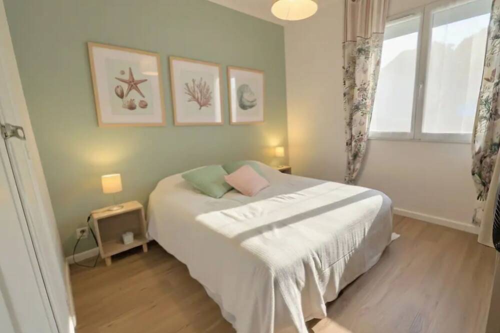 Apartamento entero, Apartamento cerca de las playas y del centro de la península de giens in Hyeres, Parque nacional Port-Cros