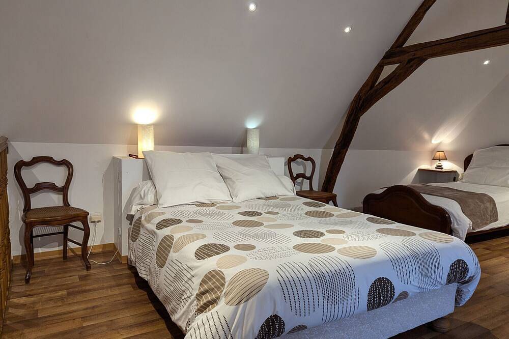 Gîte lumineux au cœur d'Épieds-en-Beauce, proche Orléans - Tout confort, animaux acceptés in Épieds-en-Beauce, Vallée de la Loire
