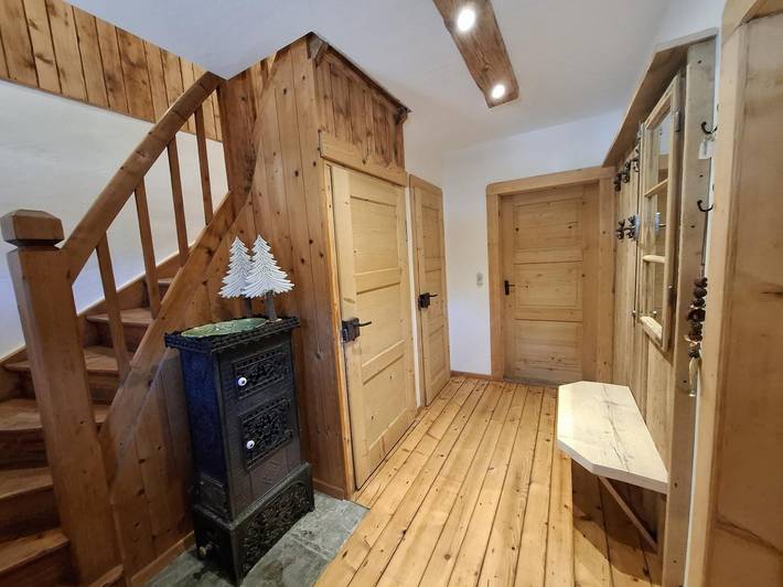 Ferienhaus Keramik-Alm mit Garten und Sauna - Ferienhaus für 1 bis 7 Personen, 3 Schlafzimmer, Wohnzimmer, Küche mit Wintergarten, Dusche/Wc, Wlan in Unterwössen, Bayerische Alpen