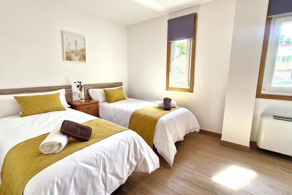 Entire apartment, Adapted For People With Reduced Mobility And Has An Articulated Bed. in Mondariz, Pontevedra Province