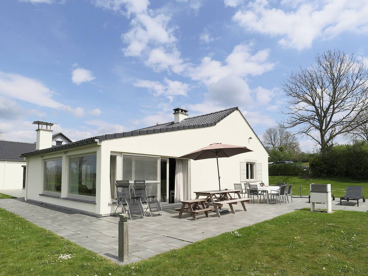 Retreat met uitzicht op het bos van Rendeux in Beffe, Rendeux