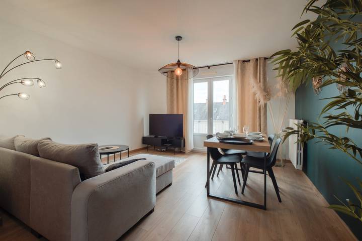 Gîte pour 6 personnes, avec Balcon à Laval - 2
